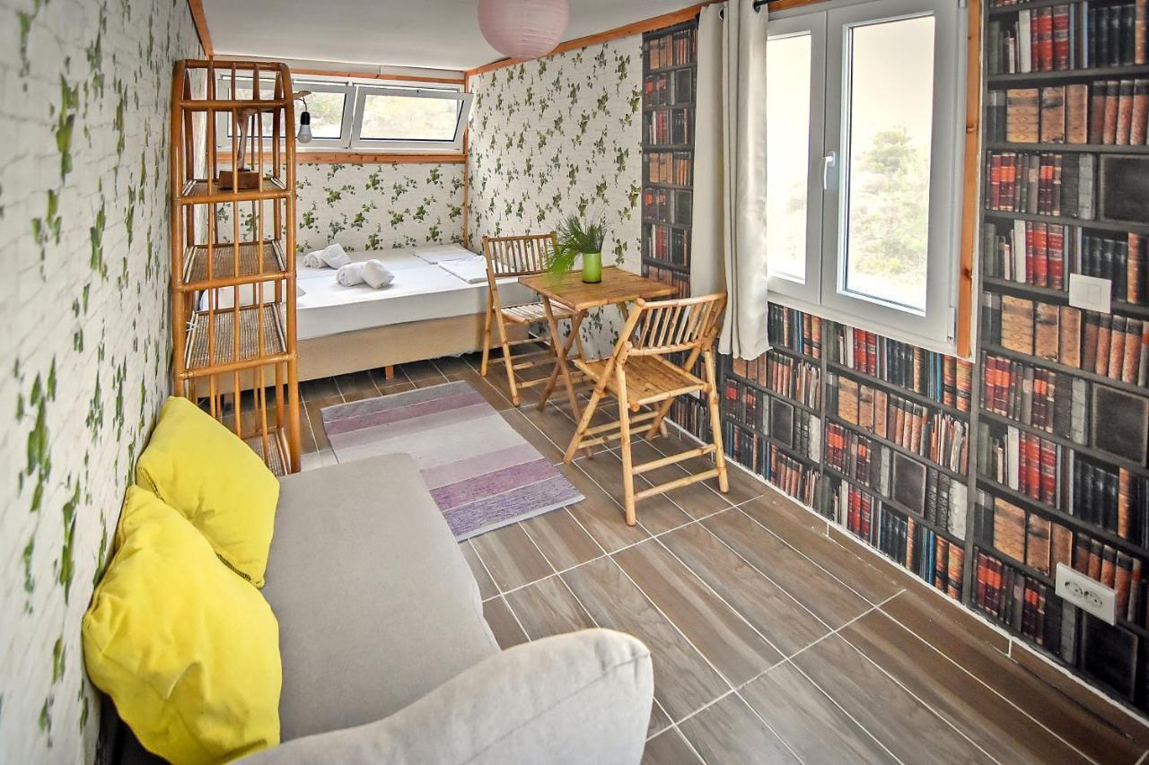 Drolma Ling Nature Cabins Theológos Exteriör bild