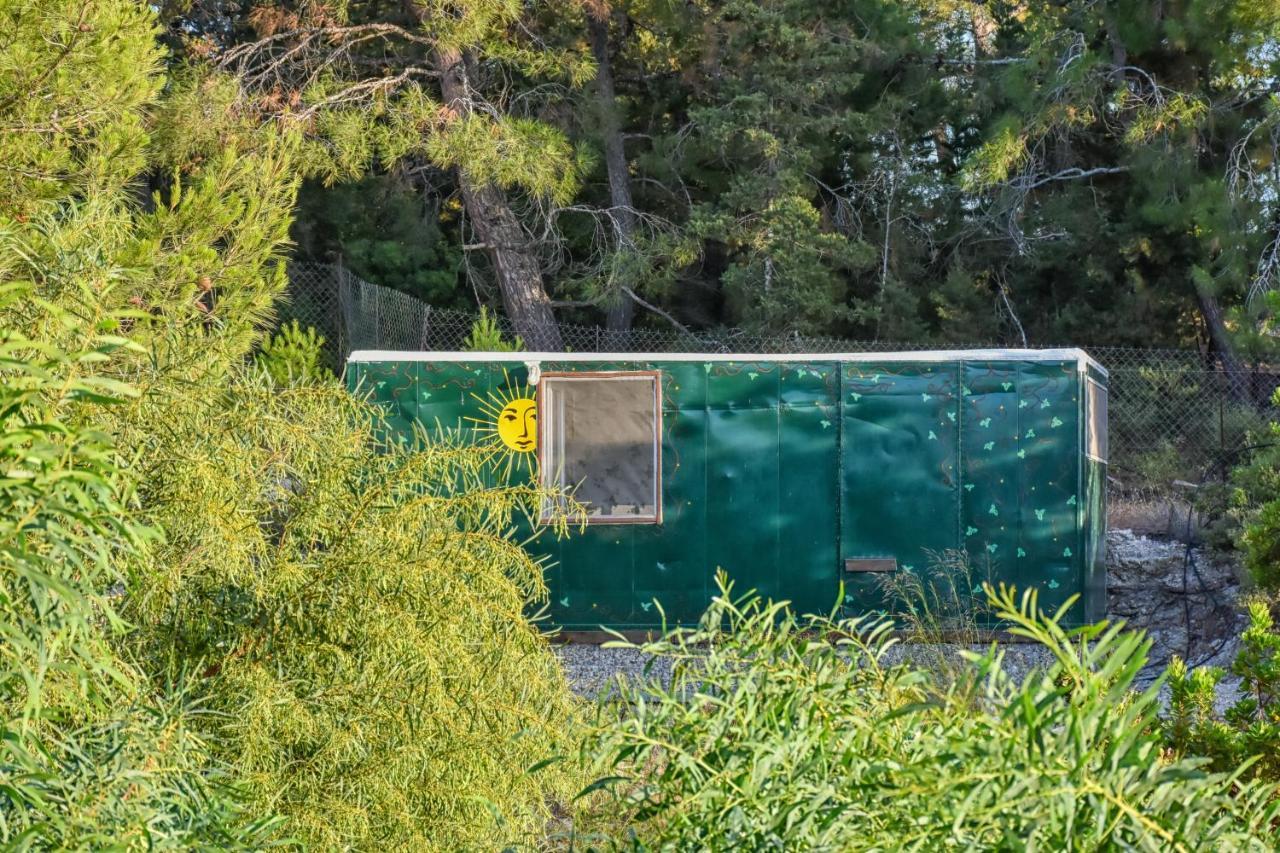 Drolma Ling Nature Cabins Theológos Exteriör bild